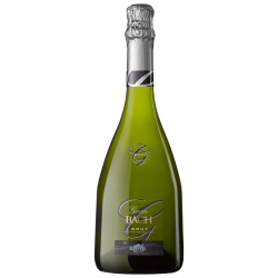 Wino jest świeże, lekkie, ale jednocześnie pełne charakteru.