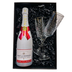 Zestaw Szampan Moët & Chandon Ice Imperial Rose 750 ml + 2 Kieliszki